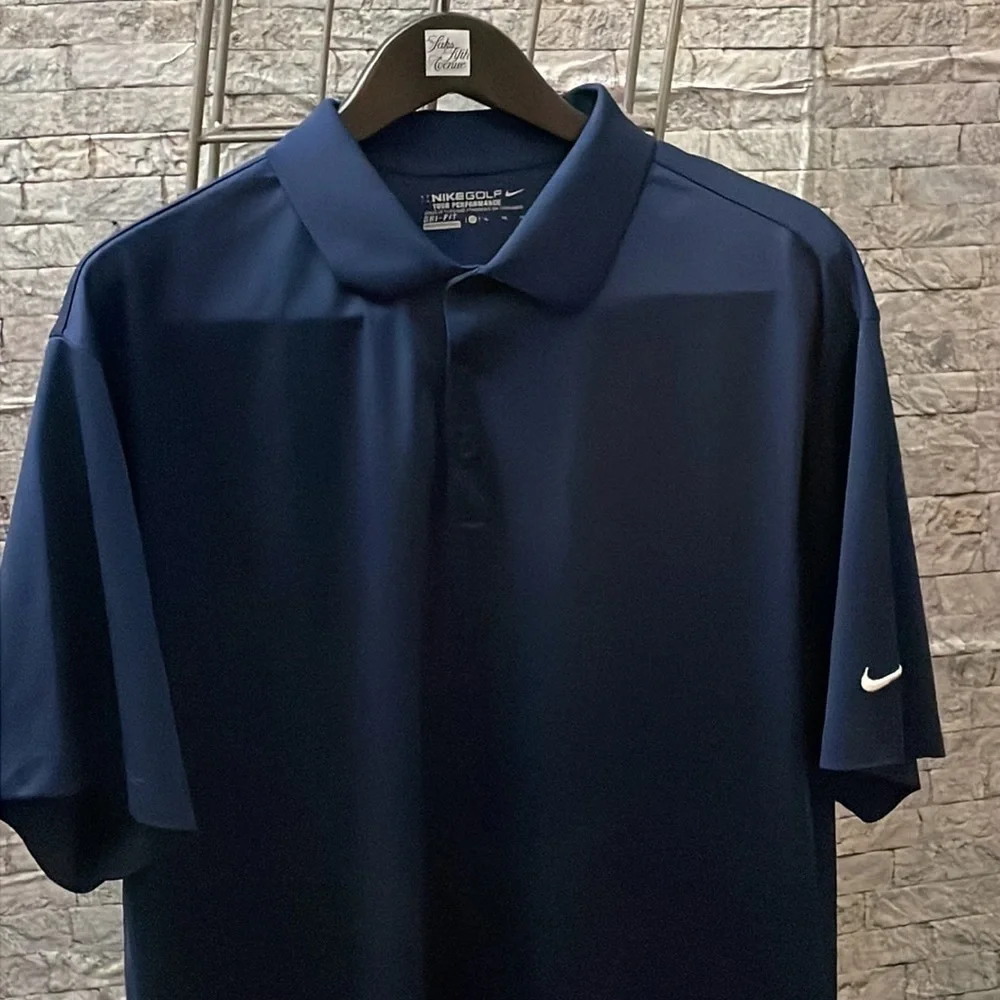 🔥🔥 Nike Dry Essential Solid Polo for Men Size: XL🔥🔥